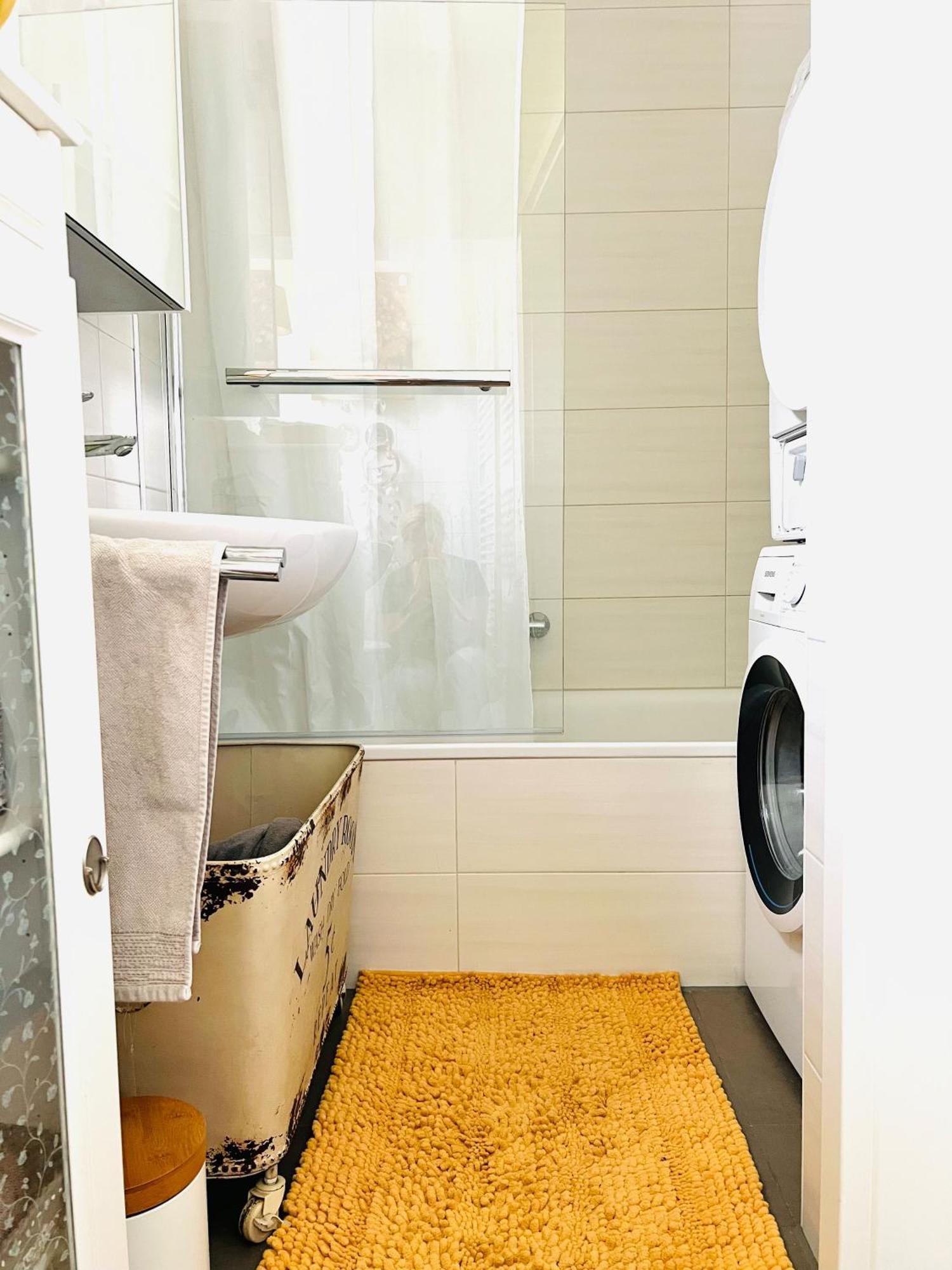 Schlafen Im Atelier - Einzigartiges Gaestezimmer Am Ammersee Apartment Schondorf am Ammersee Luaran gambar